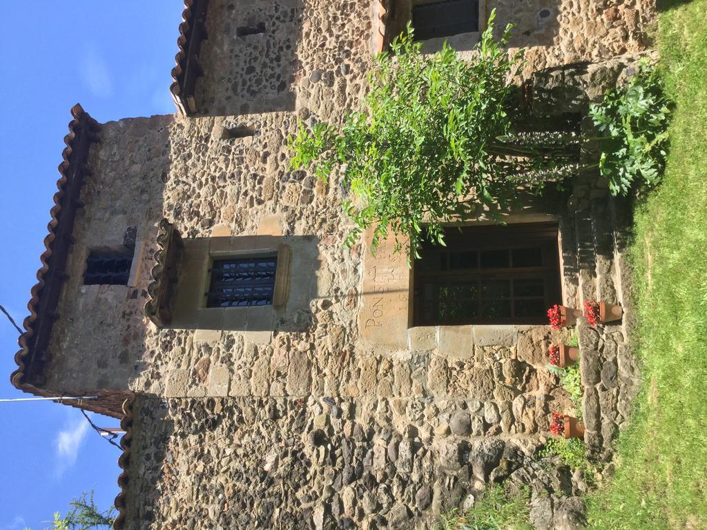 Mas Pardas Santa Pau Luaran gambar