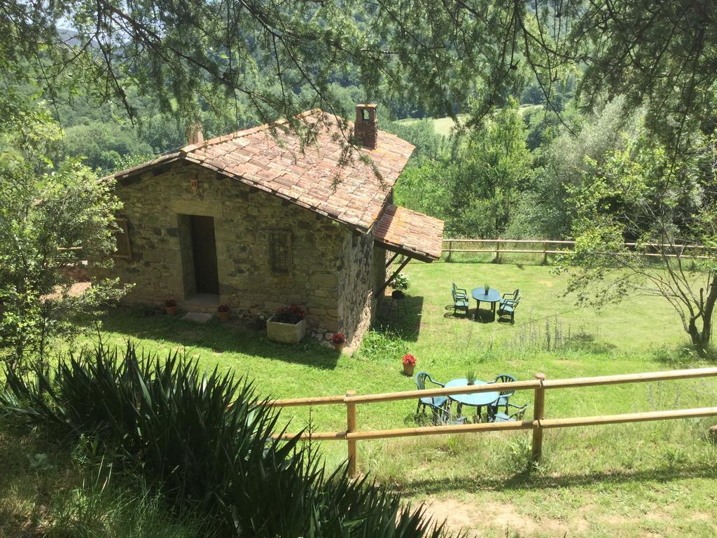 Mas Pardas Santa Pau Luaran gambar