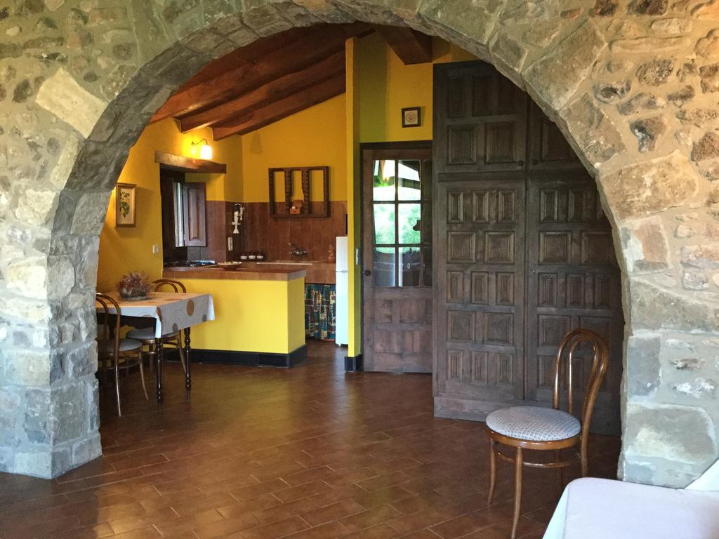 Mas Pardas Santa Pau Luaran gambar