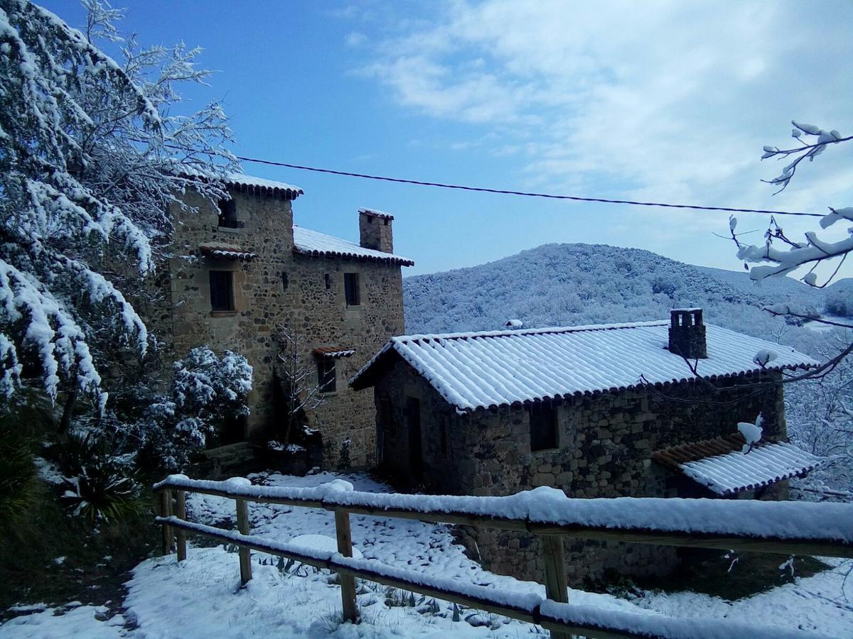 Mas Pardas Santa Pau Luaran gambar